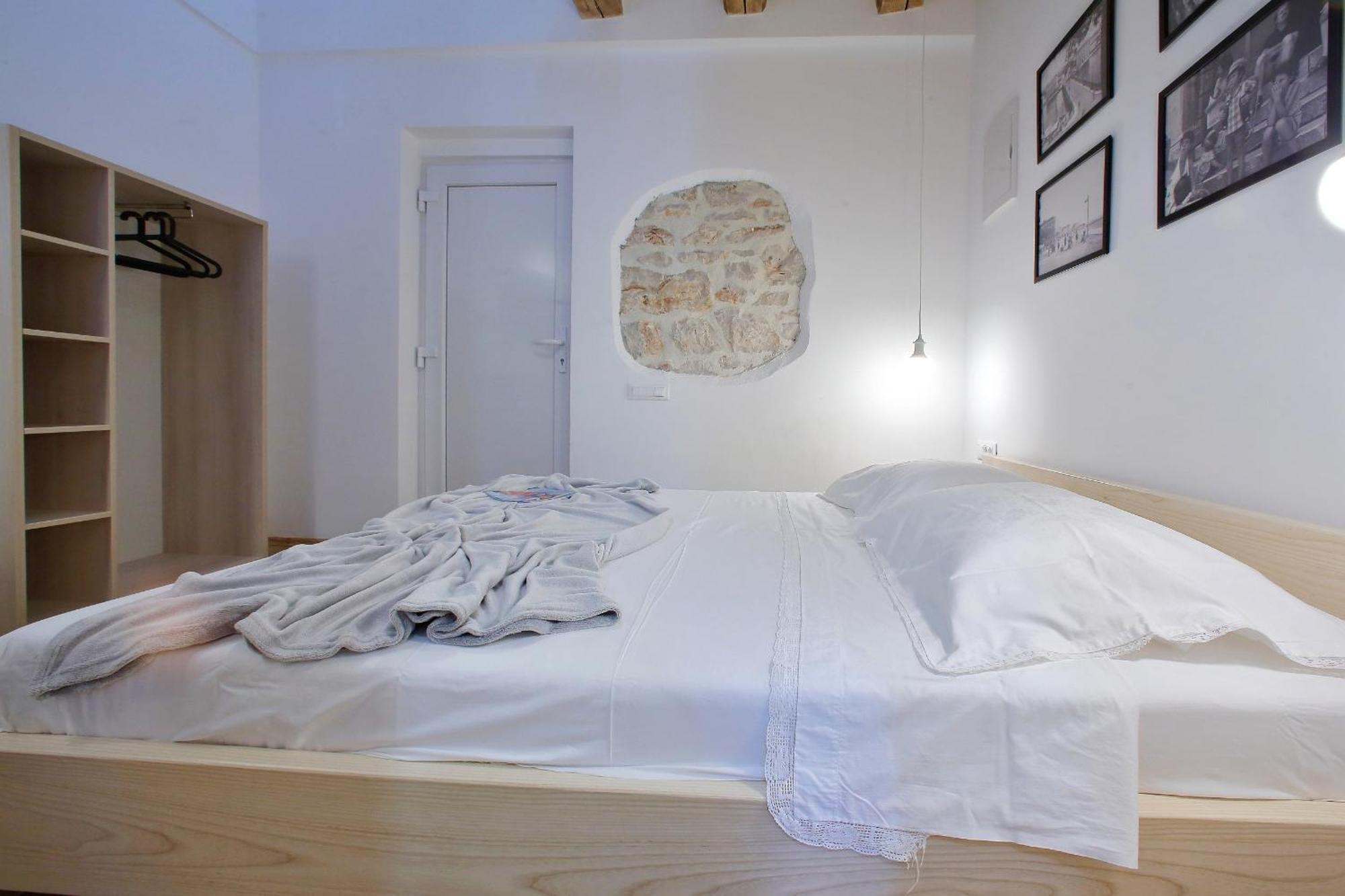 Guverna New City Accommodation Zadar Exterior photo